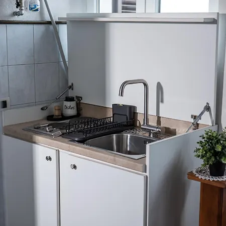 Attico Elegante Con Terrazza Panoramica, In Centro