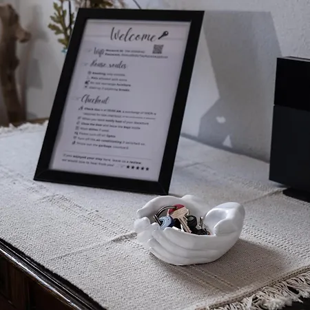 Apartamento Attico Elegante Con Terrazza Panoramica, In Centro Plasencia